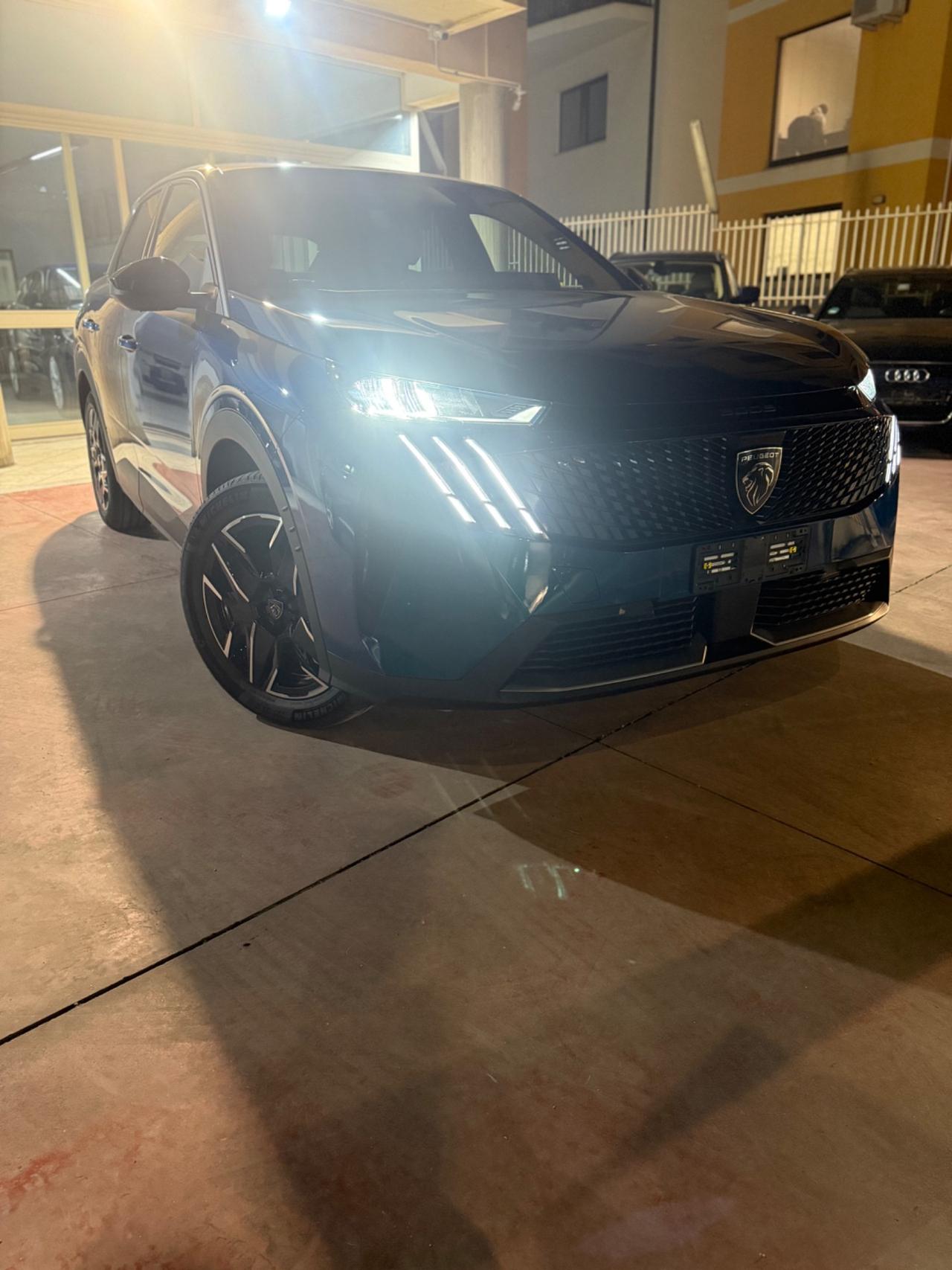 Peugeot 3008 Hybrid 145 e-DCS6 Allure Business