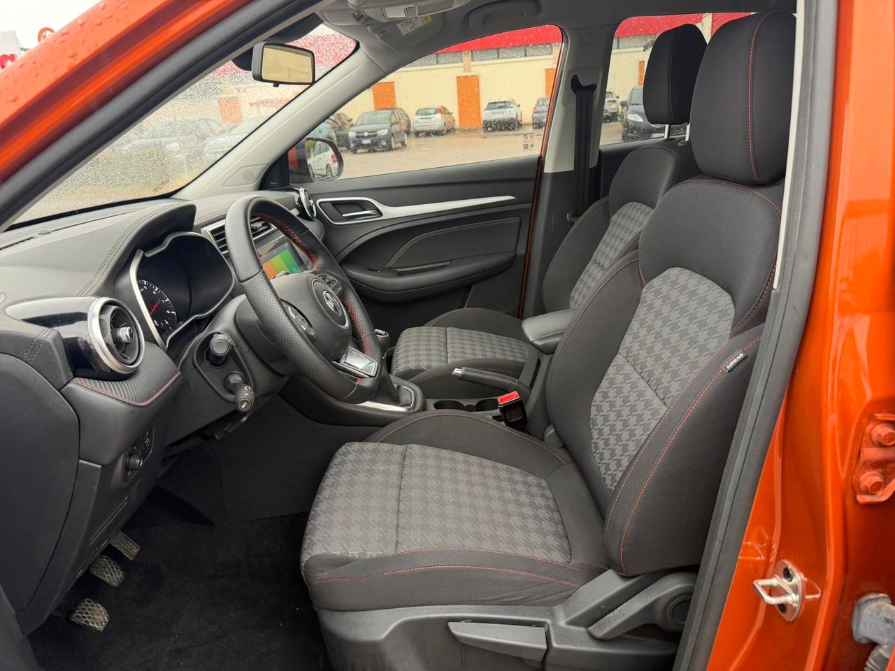 Mg ZS 1.5 VTi-tech Luxury - 1.5 BENZ - 2023