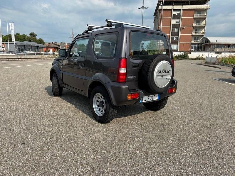 Suzuki Jimny 1.3 VVT Evolution+ 4WD E6