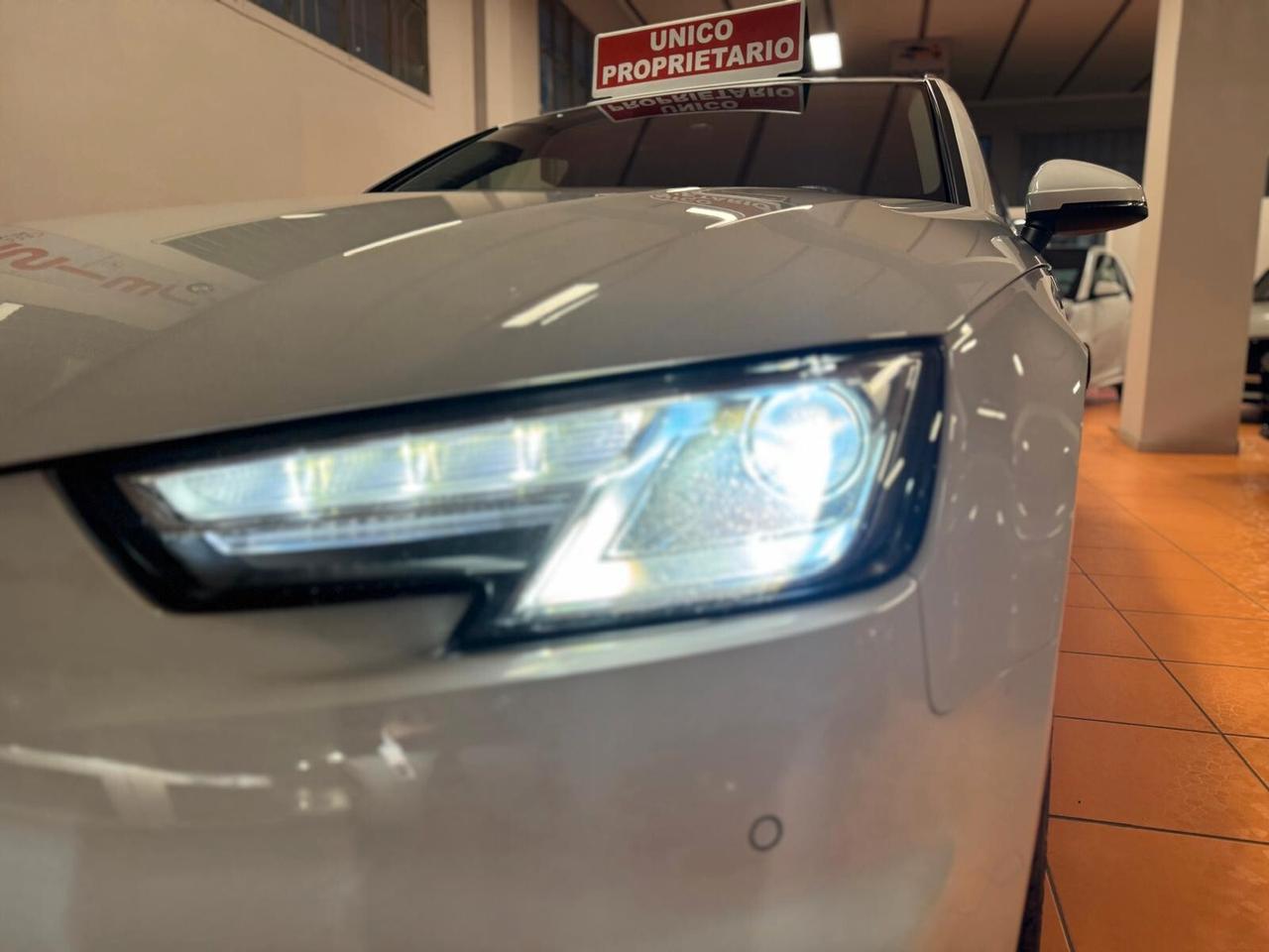 Audi A4 2.0 TDI 150 CV S tronic Business