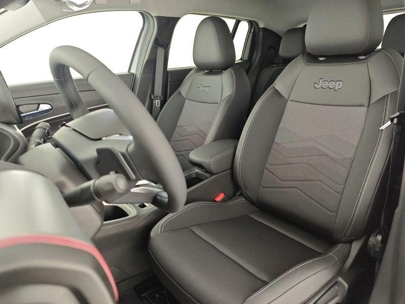 Jeep Avenger 1.2 Turbo MHEV Summit