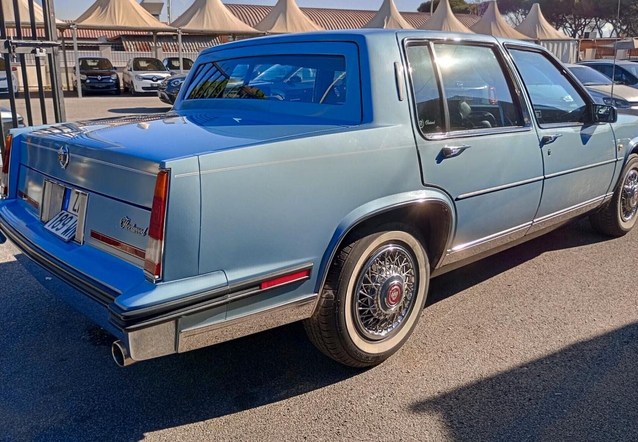 Cadillac Fleetwood 1985 ASI Full Optional