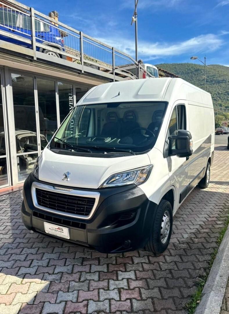 PEUGEOTBoxer3302.0BlueHDi130CVPM-TMFurgone