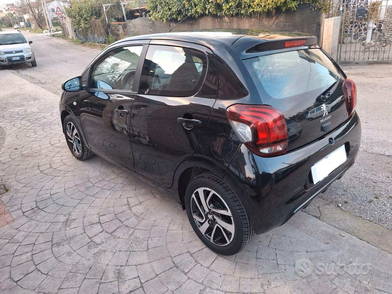 Peugeot 108 VTi 72 S&S 5 porte Allure Neopatentati