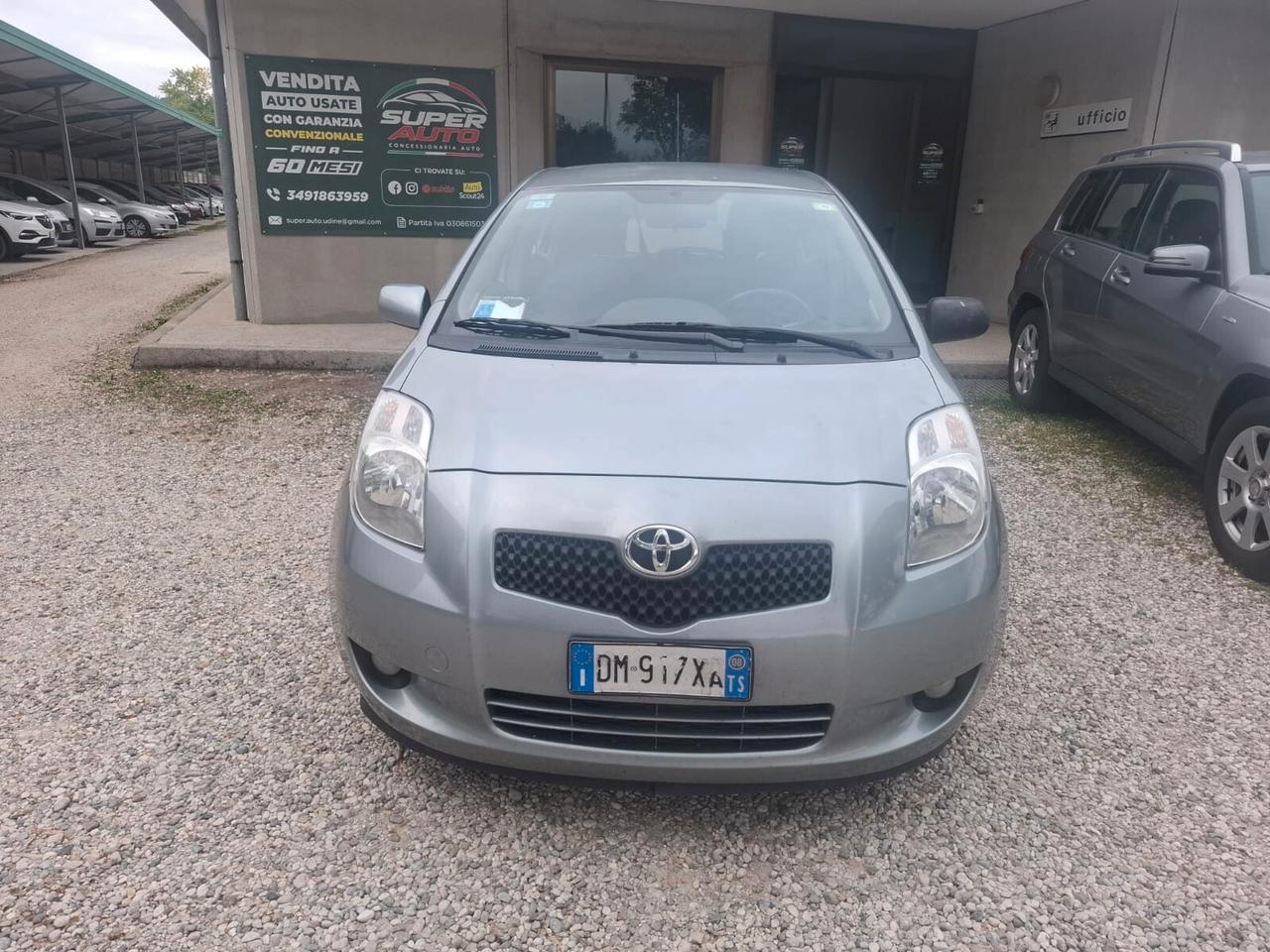Toyota Yaris 1.3 5 porte Navi 87 Cv (64kw)