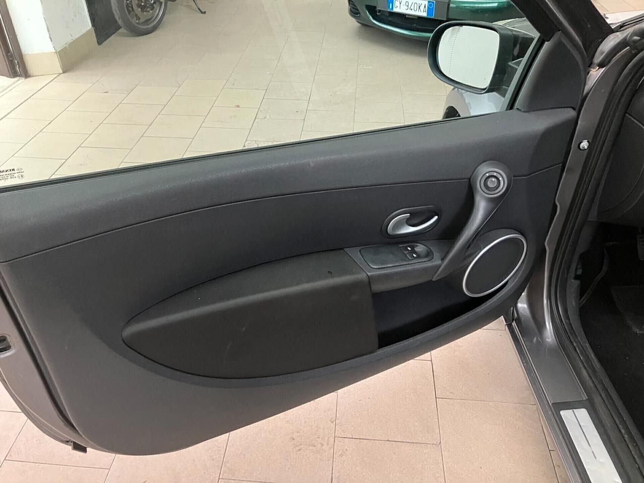 Renault Clio 1.2 16V TCE 100CV 3p 20TH NEOPATENTATI