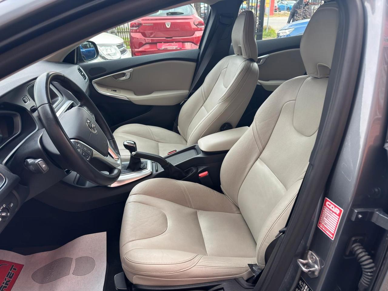 Volvo V40 2.0 t2 122cv Plus