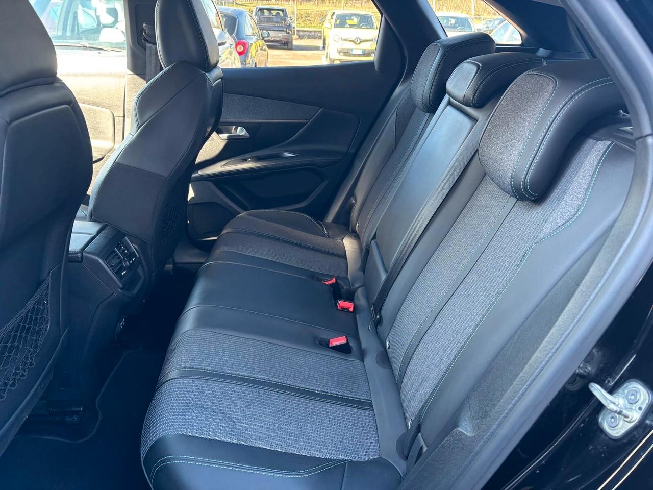 Peugeot 3008 ALLURE 1.5 BlueHDi 130 - 2020