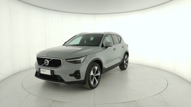 VOLVO XC40 2.0 b3 Core auto