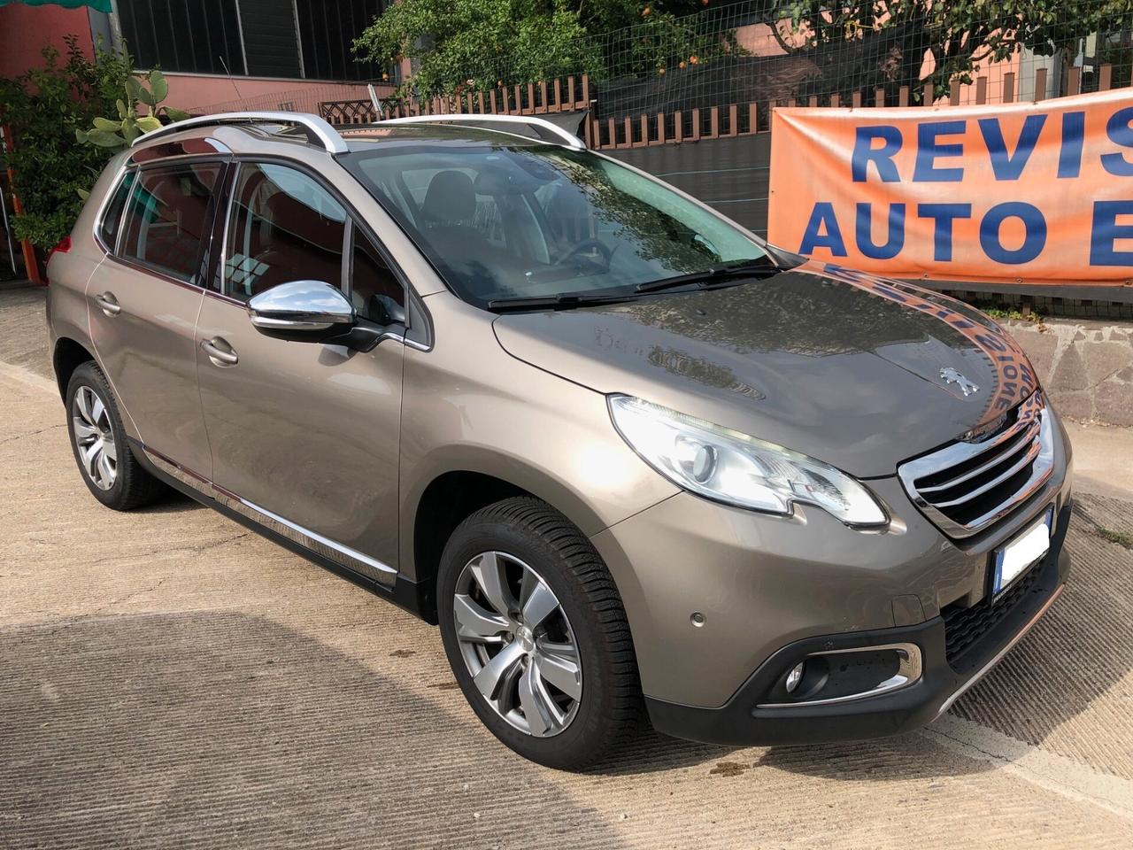 Peugeot 2008 1.2 VTi 82CV Allure
