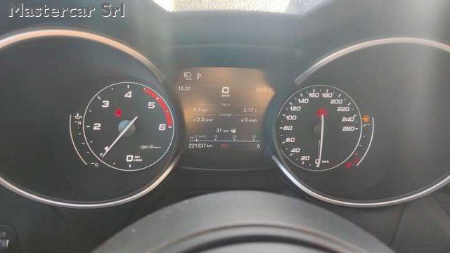 ALFA ROMEO Stelvio Stelvio 2.2 t TETTO Q4 190cv auto tg GH760KP