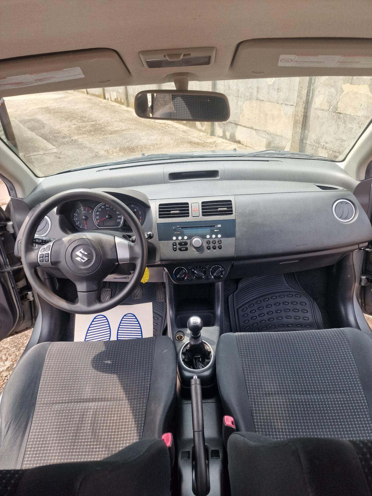Suzuki Swift 1.3 5p. GL frizione nuova.