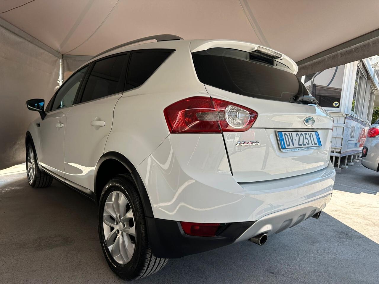 Ford Kuga 2.0 TDCi 136 CV 4WD Titanium DPF