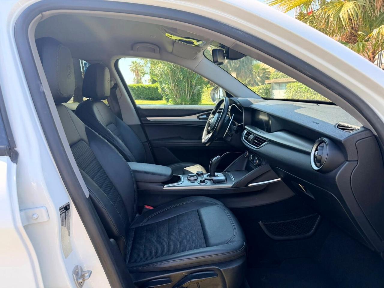 Alfa Romeo Stelvio 2.2 t Executive Q4 190cv auto