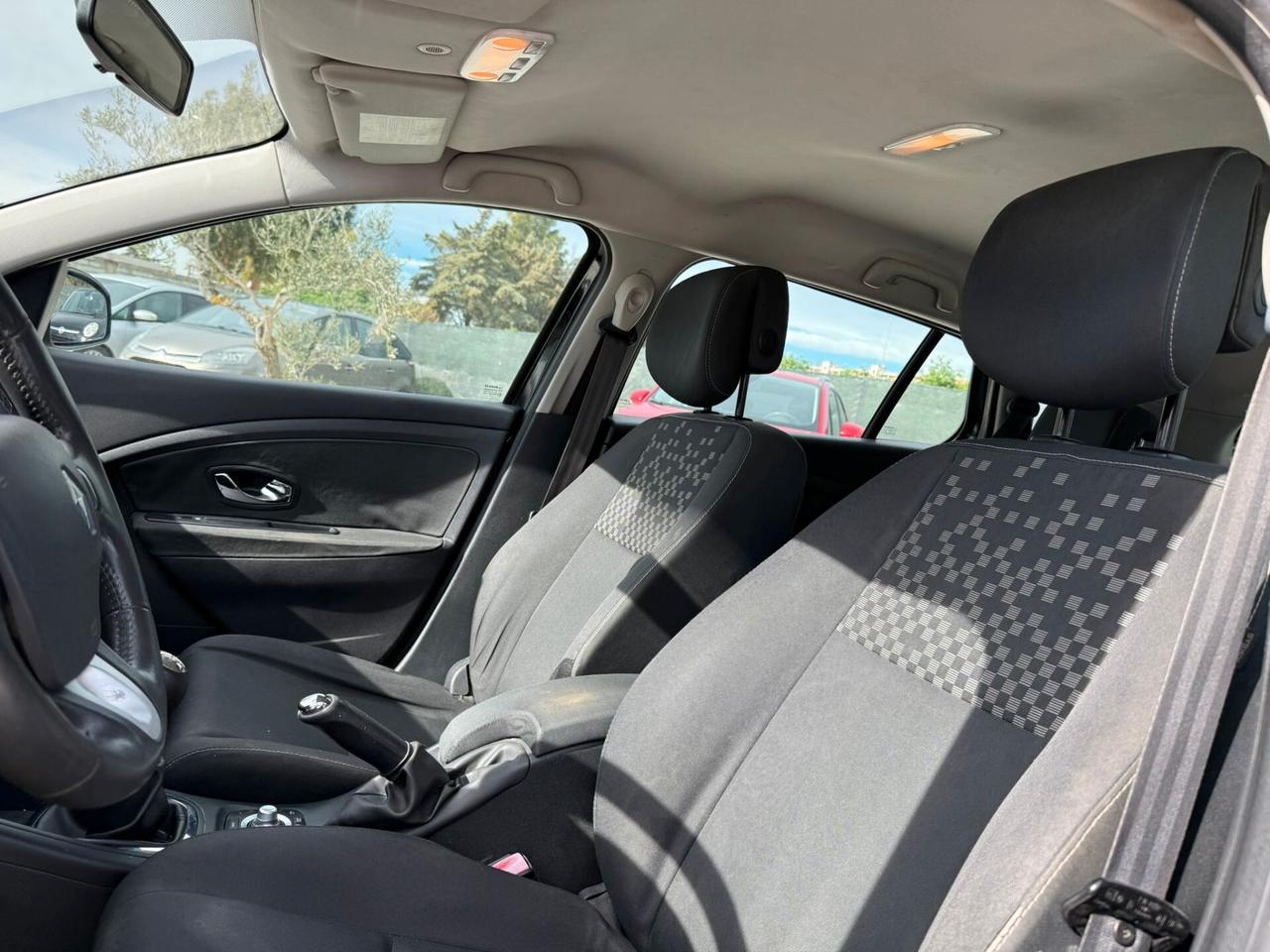 Renault Megane Mégane 1.5 dCi 110CV 2012