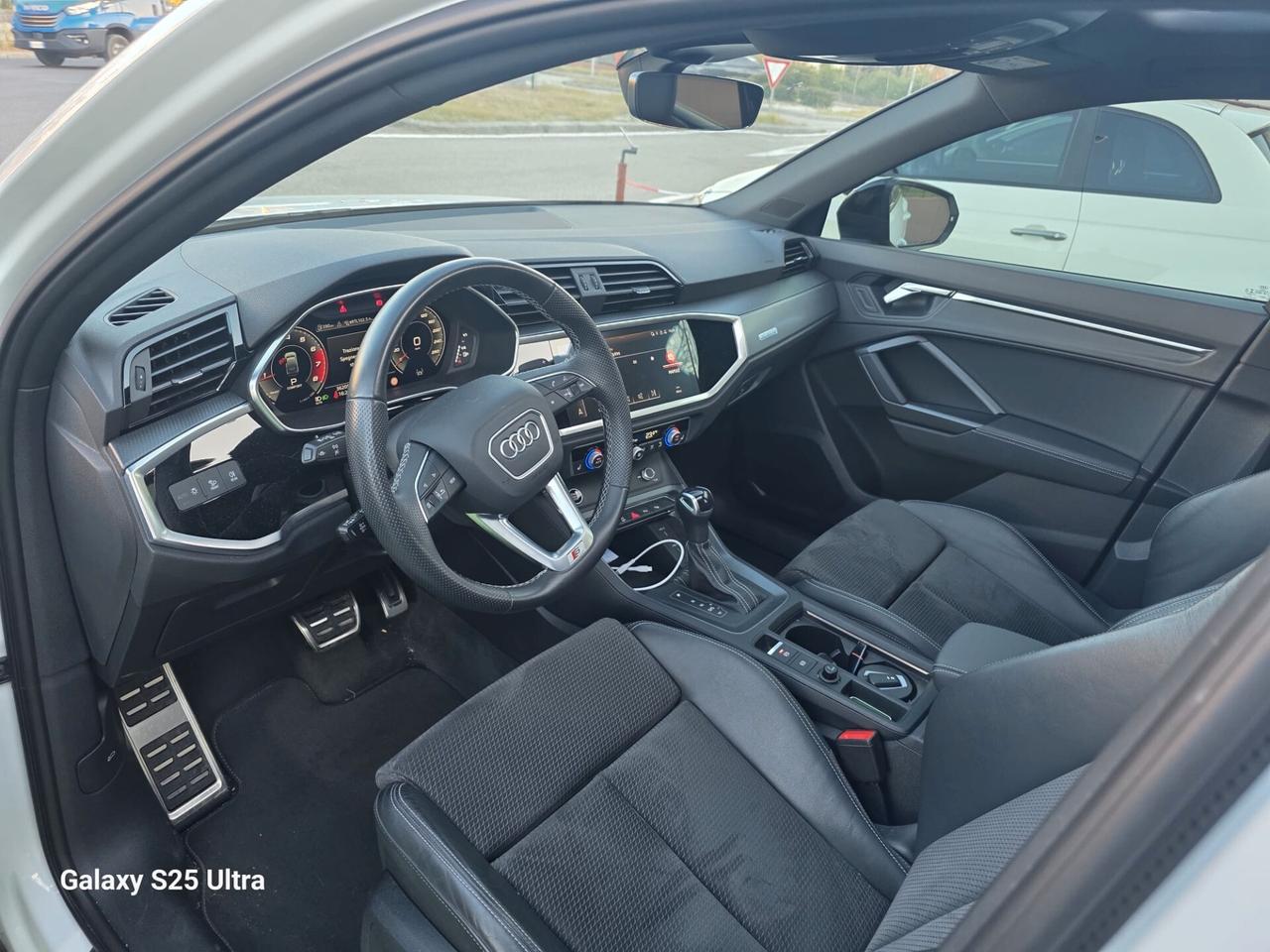 Audi Q3 SPB 40 TFSI quattro S tronic line edition