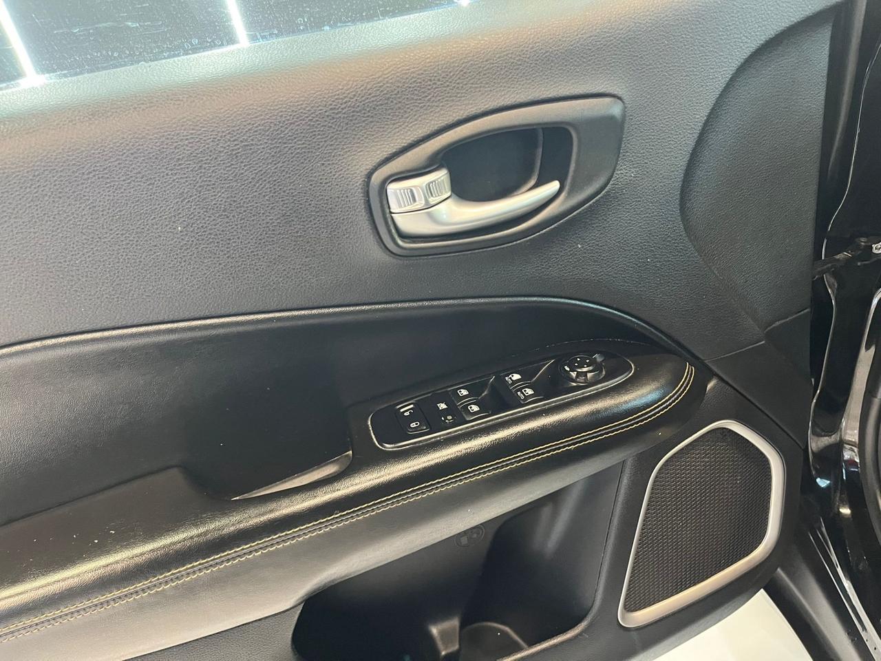 Jeep Compass 1.6 Multijet II 2WD Limited S OK NEOPATENTATI