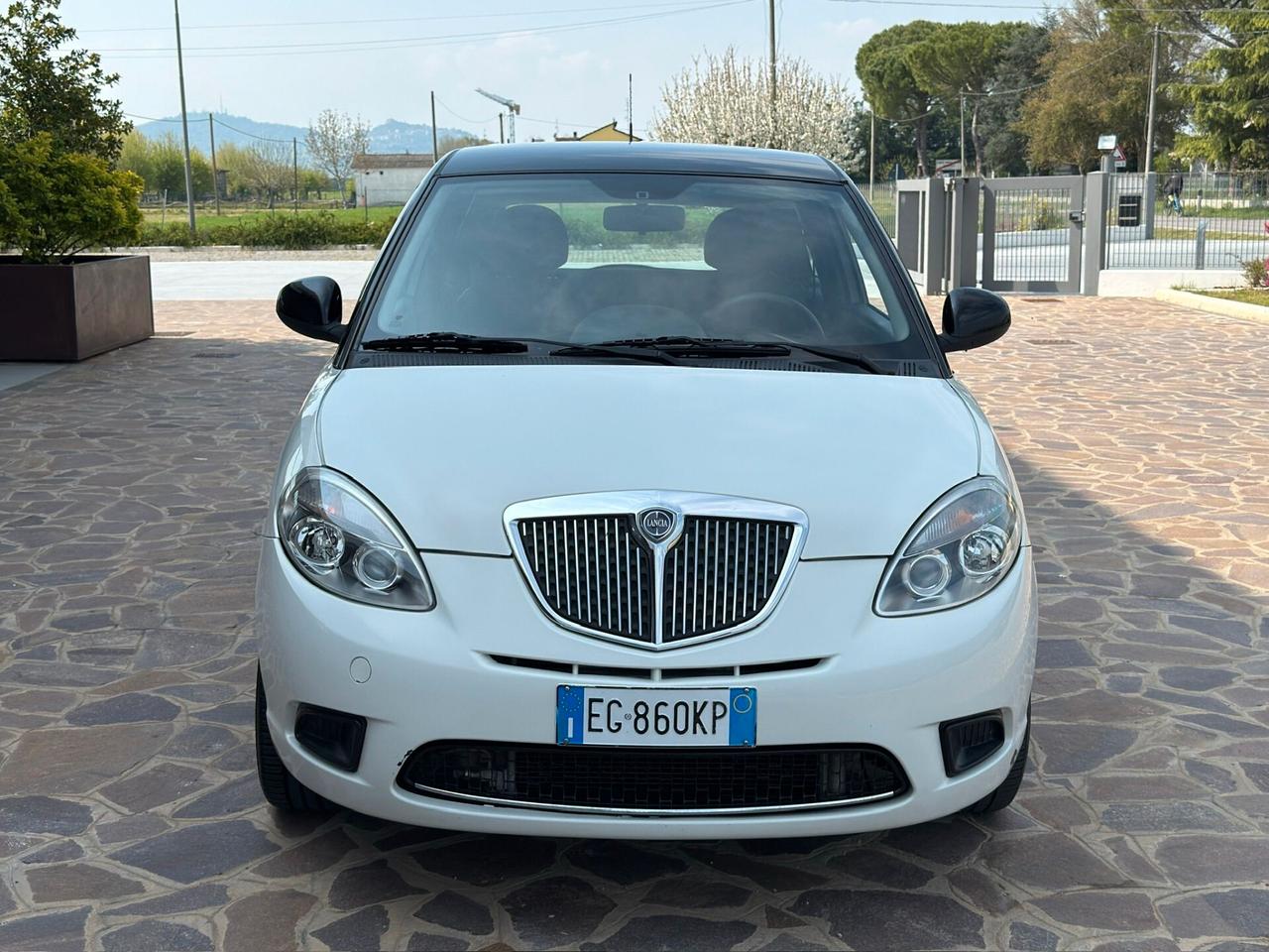 Lancia Ypsilon 1.4 Ecochic benz/GPL - NEOPATENTATI -