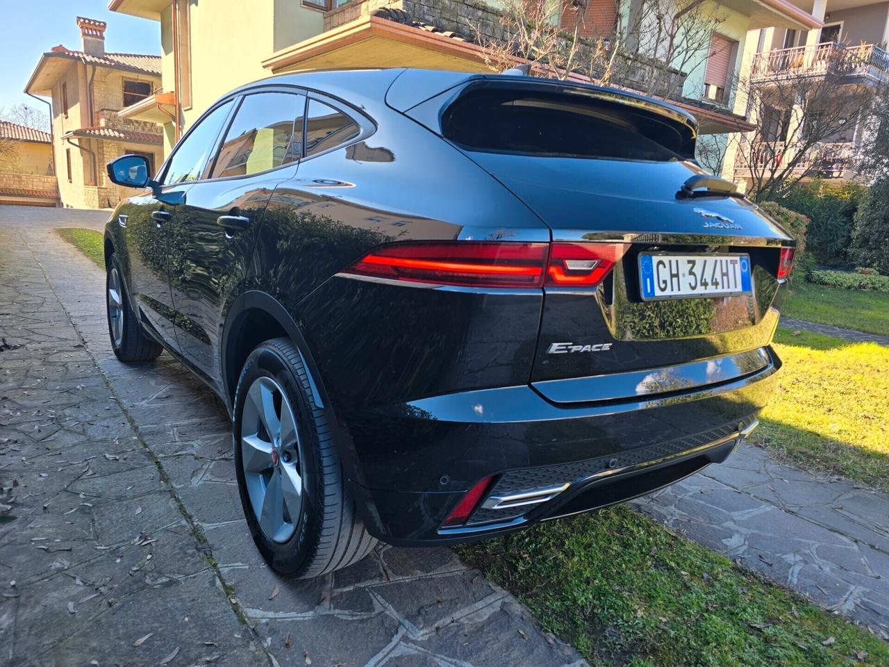 Jaguar E-Pace 2.0D I4 163 CV AWD Auto R-Dynamic HSE