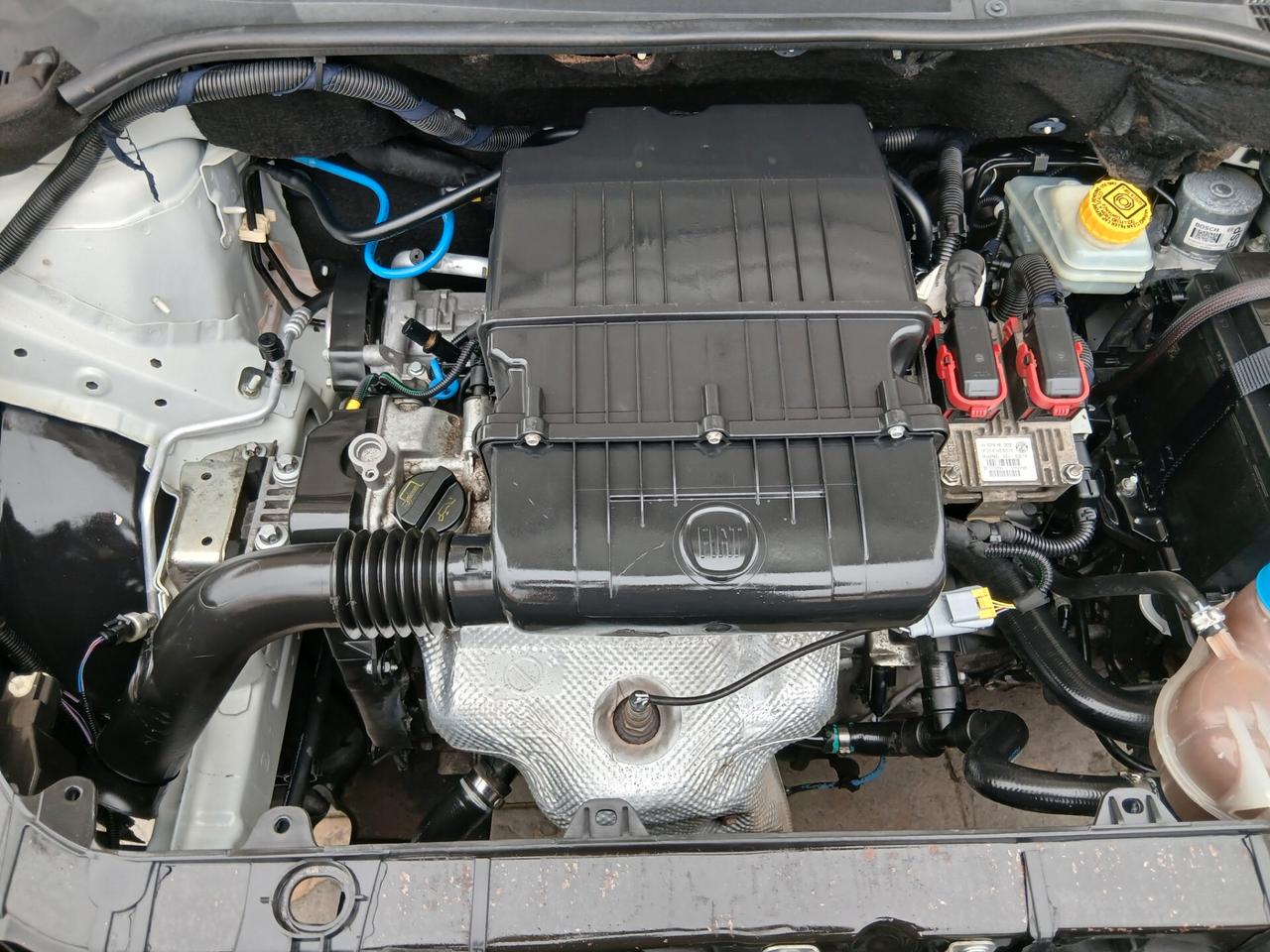 Fiat Punto Evo 1.2 benzina 3 porte full 11