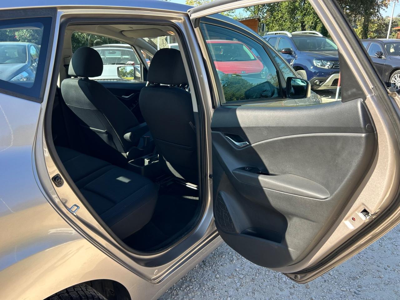 Hyundai iX20 1.4 90 CV XPossible neopatentati Rate