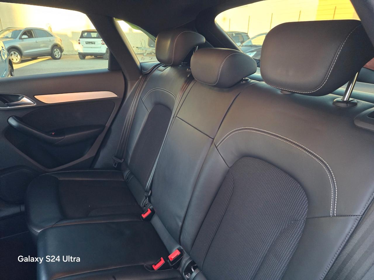 Audi Q3 2.0 TDI 150 CV quattro S Line