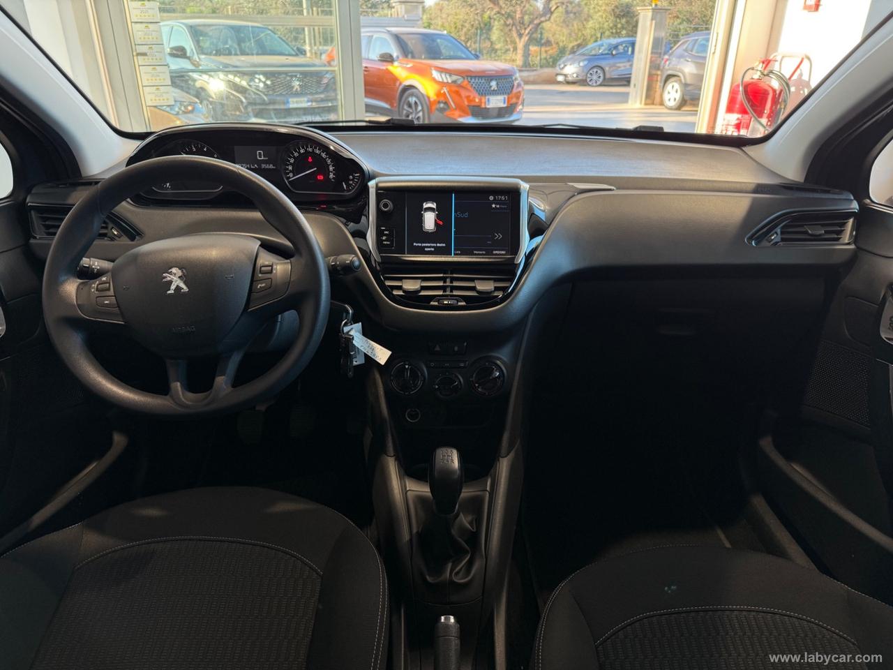 PEUGEOT 208 PureTech 82 5p. Allure