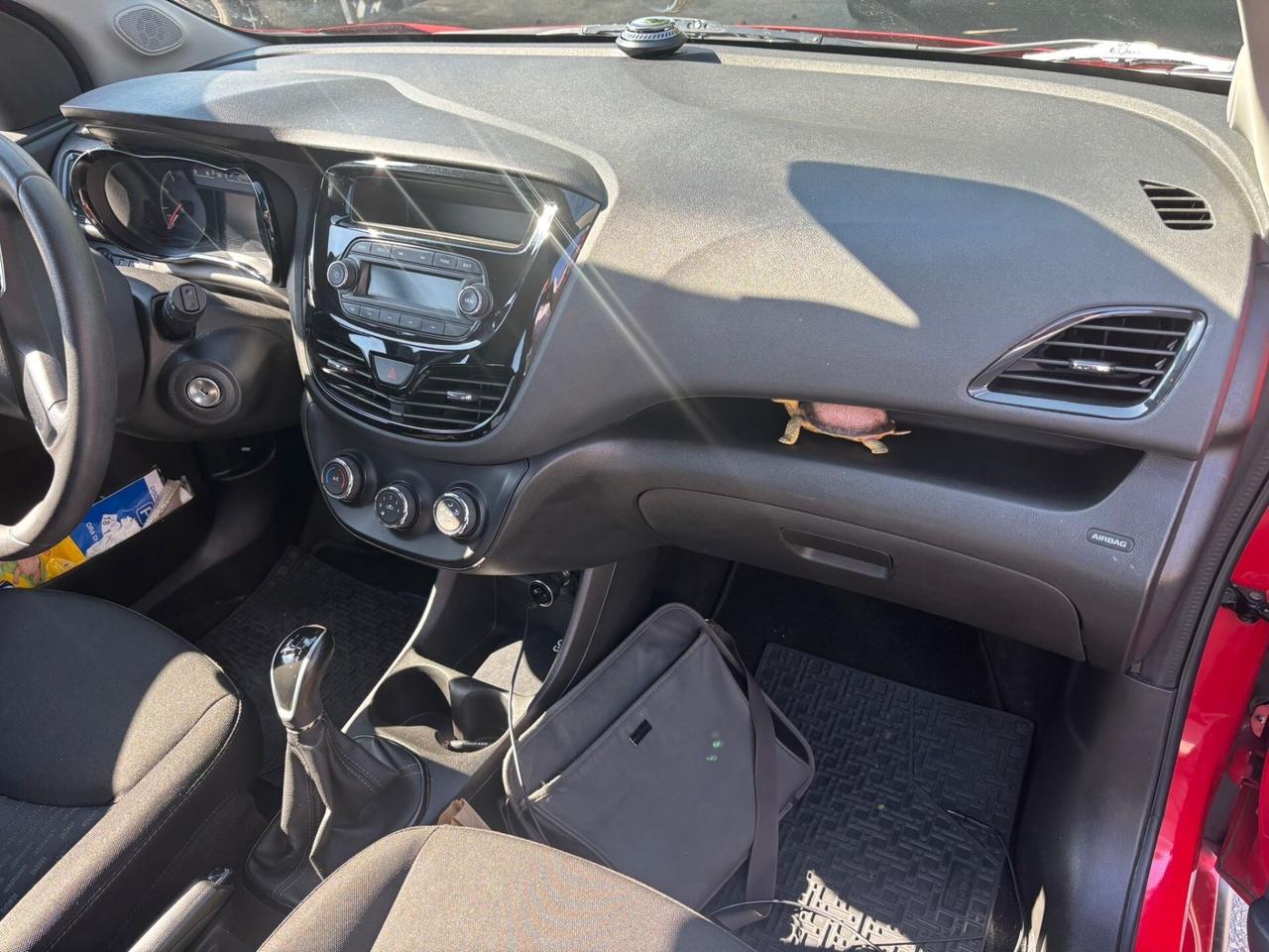 Opel Karl 1.0 75 CV LEGGI DESCRIZIONE