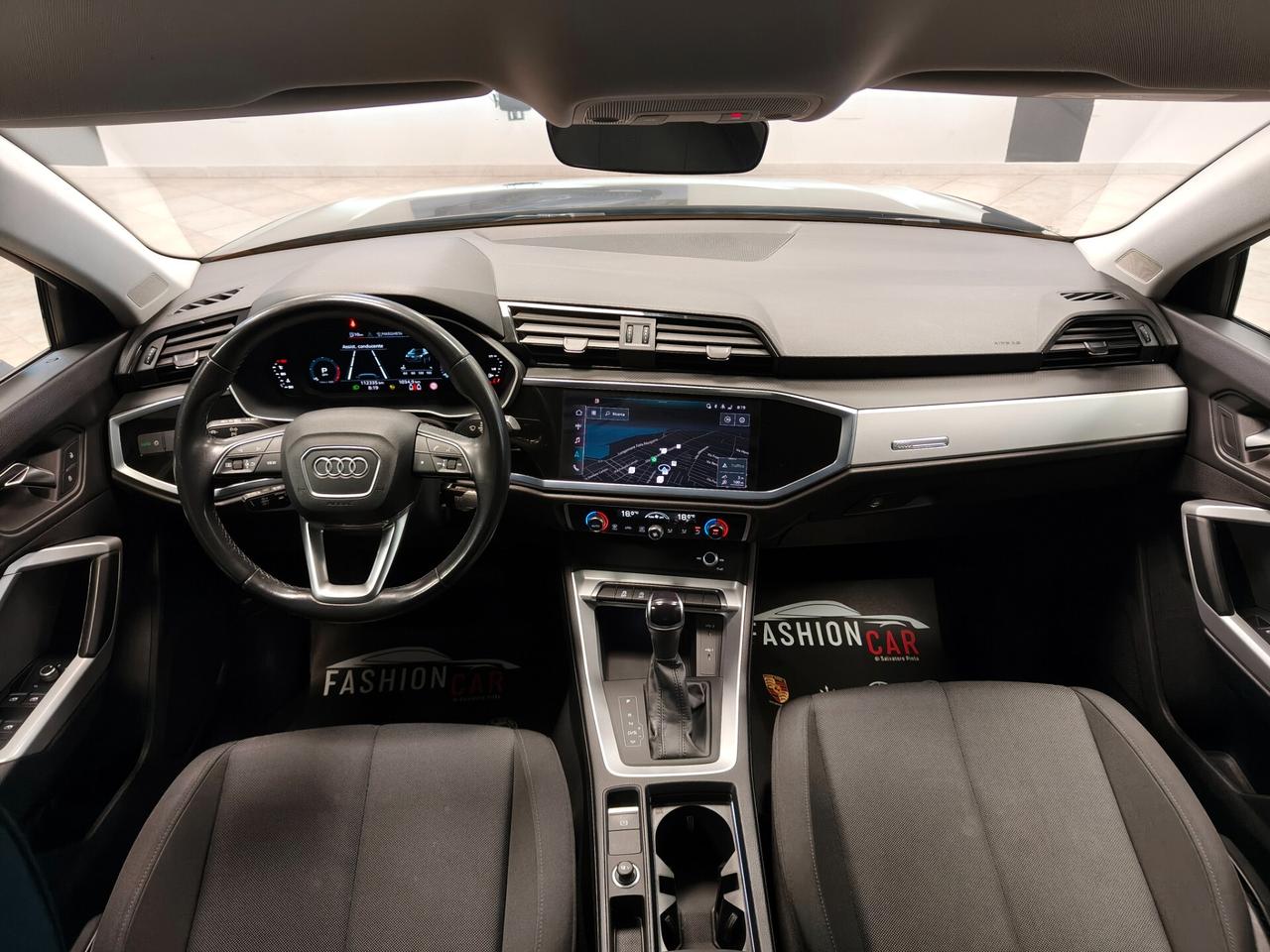 Audi Q3 35 TDI S tronic Business