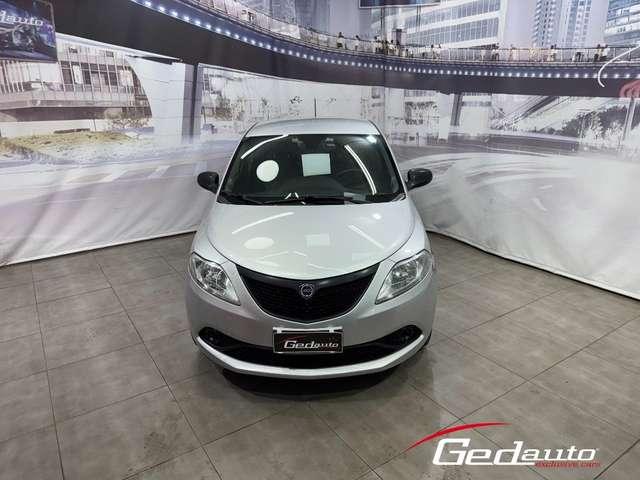 Lancia Ypsilon 1.2 69 CV 5 porte GPL Ecochic Elefantino Blu