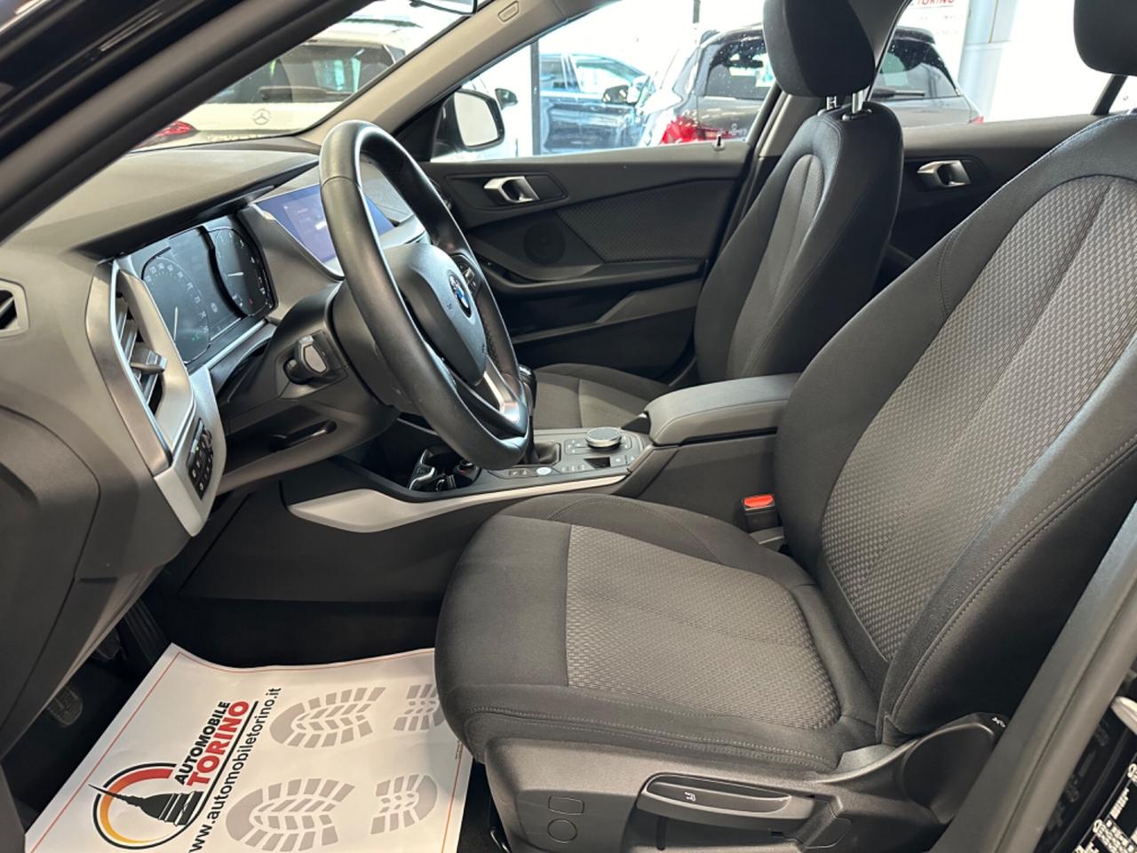 Bmw 118 118i 5p. Business Advantage