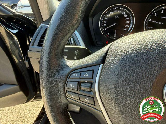 BMW 118 i 5p. Sport Automatica Led Navi