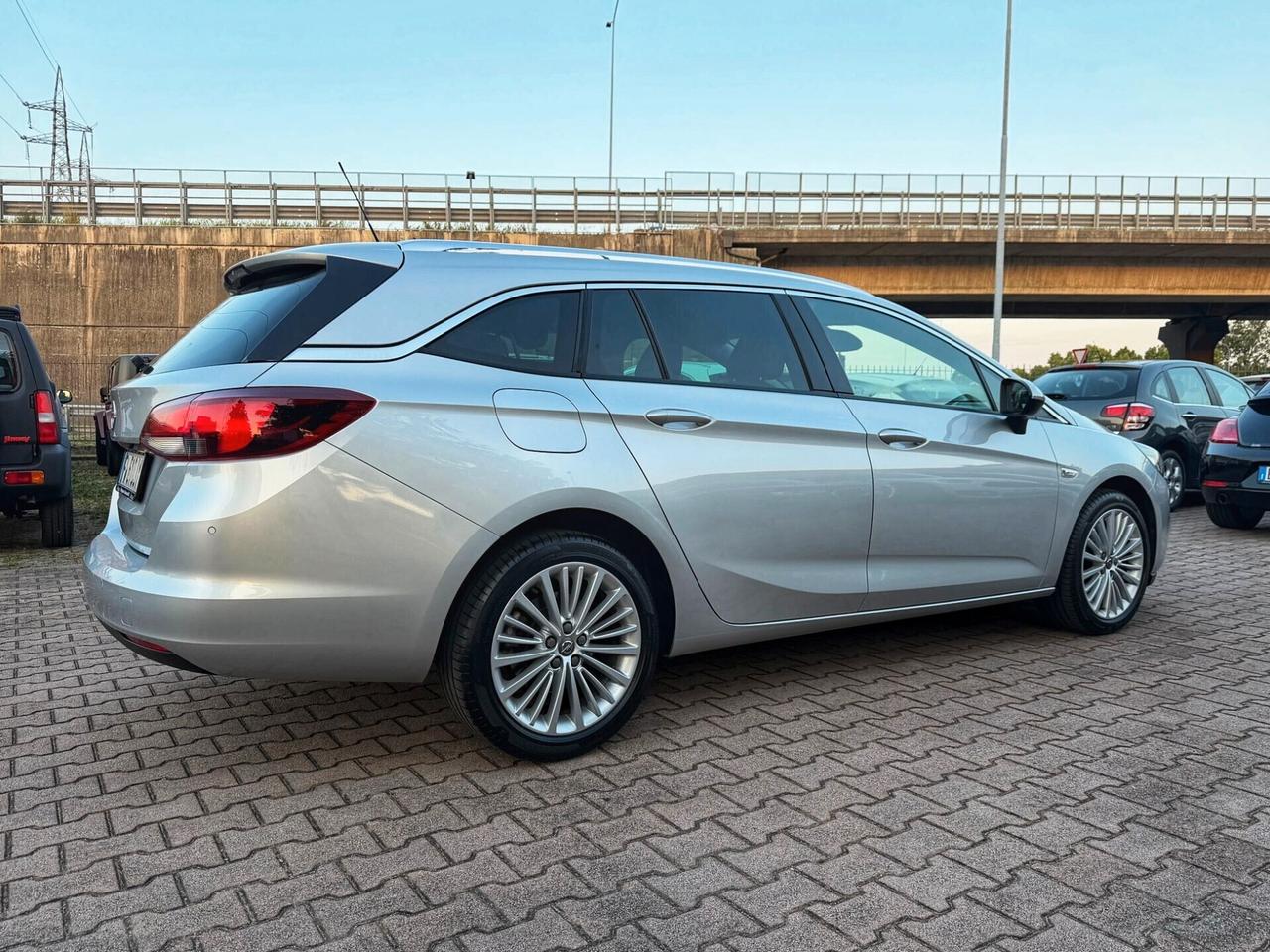 Opel Astra 1.6 CDTi 136CV Sports Tourer AUTOMATICA NAVIGA CRUISE OK NEOPATENTATI