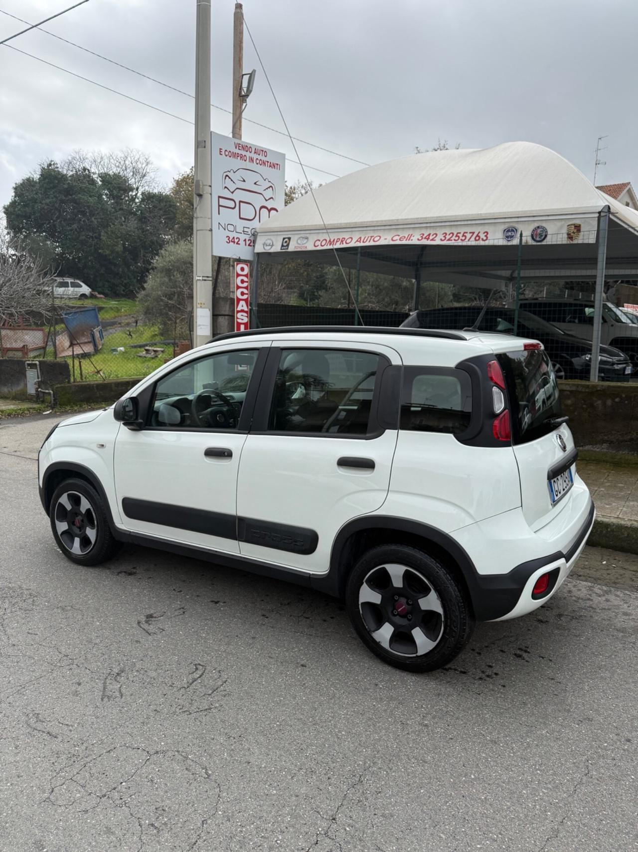 Fiat Panda 1.0 FireFly S&S Hybrid City Cross