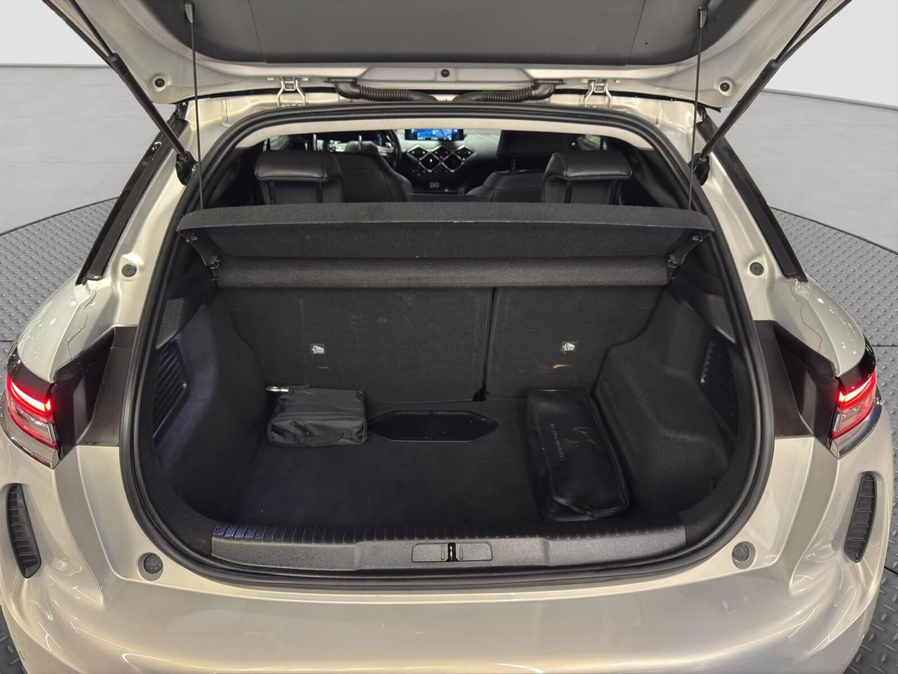 DS3 1.5 bluehdi 130cv Grand Chic automatica 2021