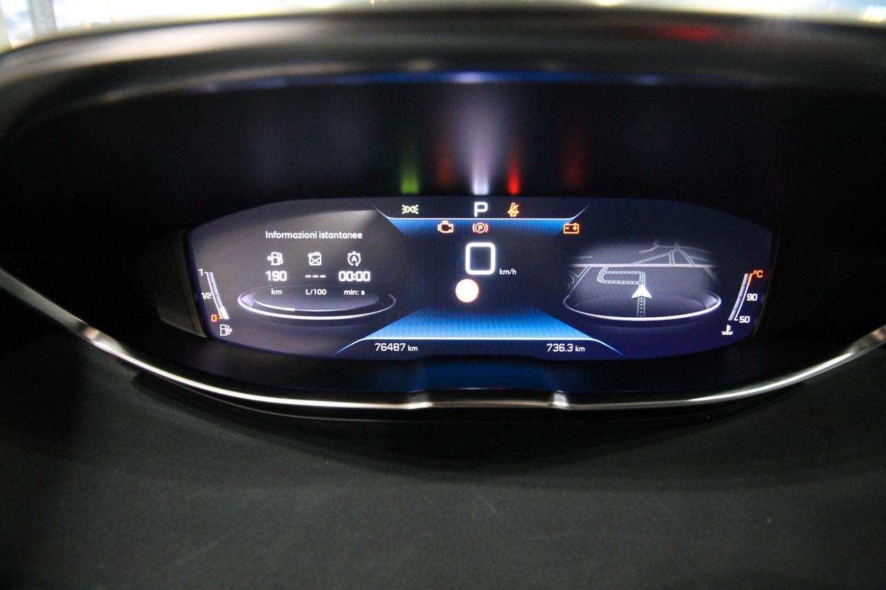 PEUGEOT 5008 1.5 130 CV ALLURE