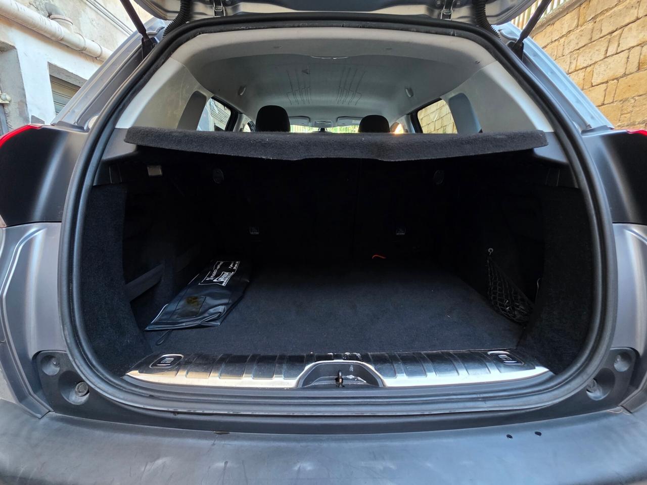 Peugeot 2008 Allure 1600 HDI 100cv