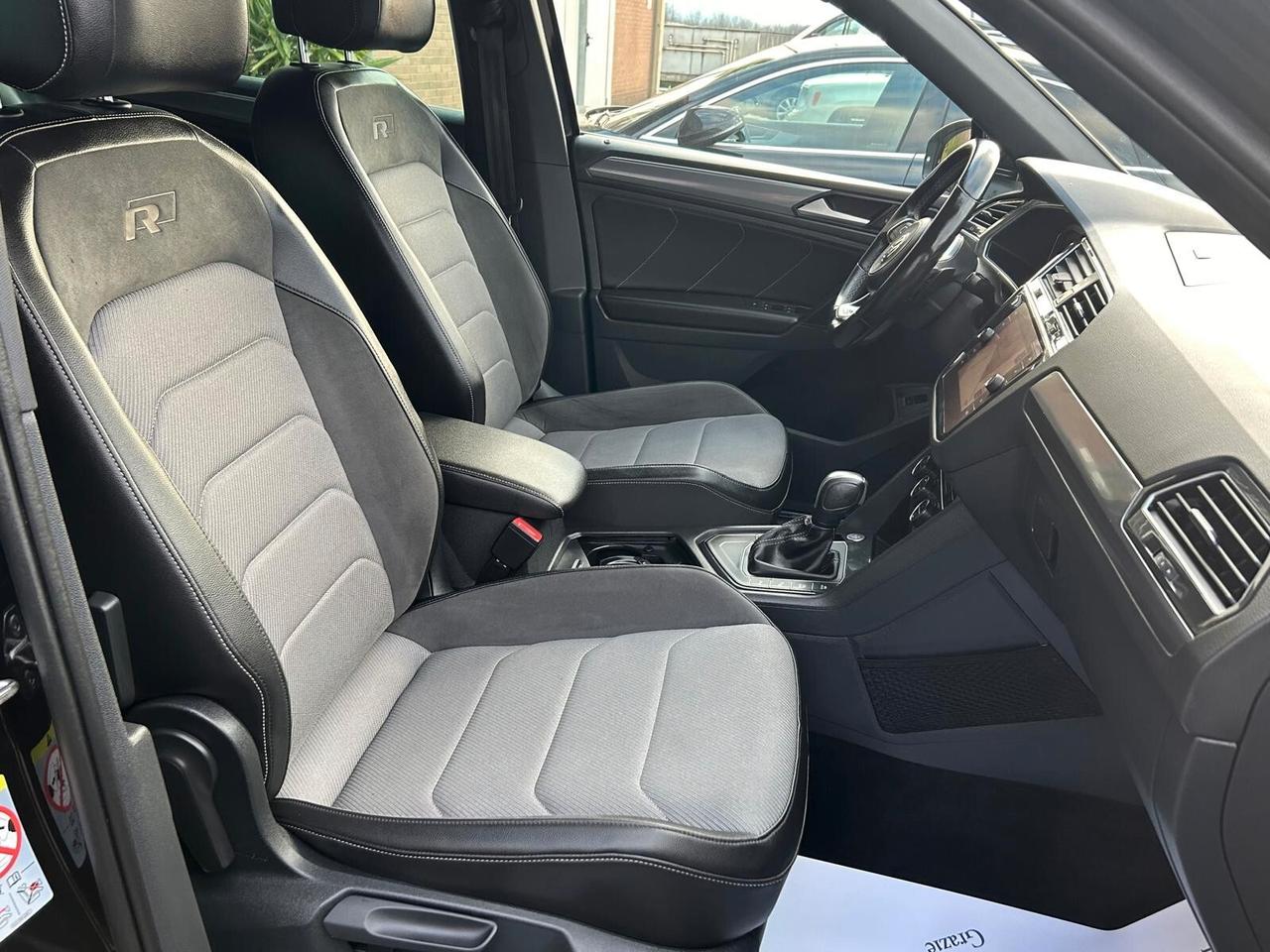 Volkswagen Tiguan 2.0 TDI 150 CV SCR DSG R-Line