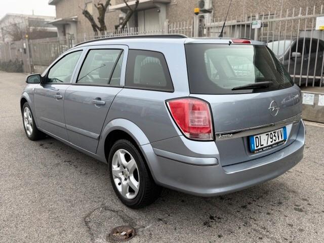 Opel Astra 1.6 16V Station Wagon Enjoy