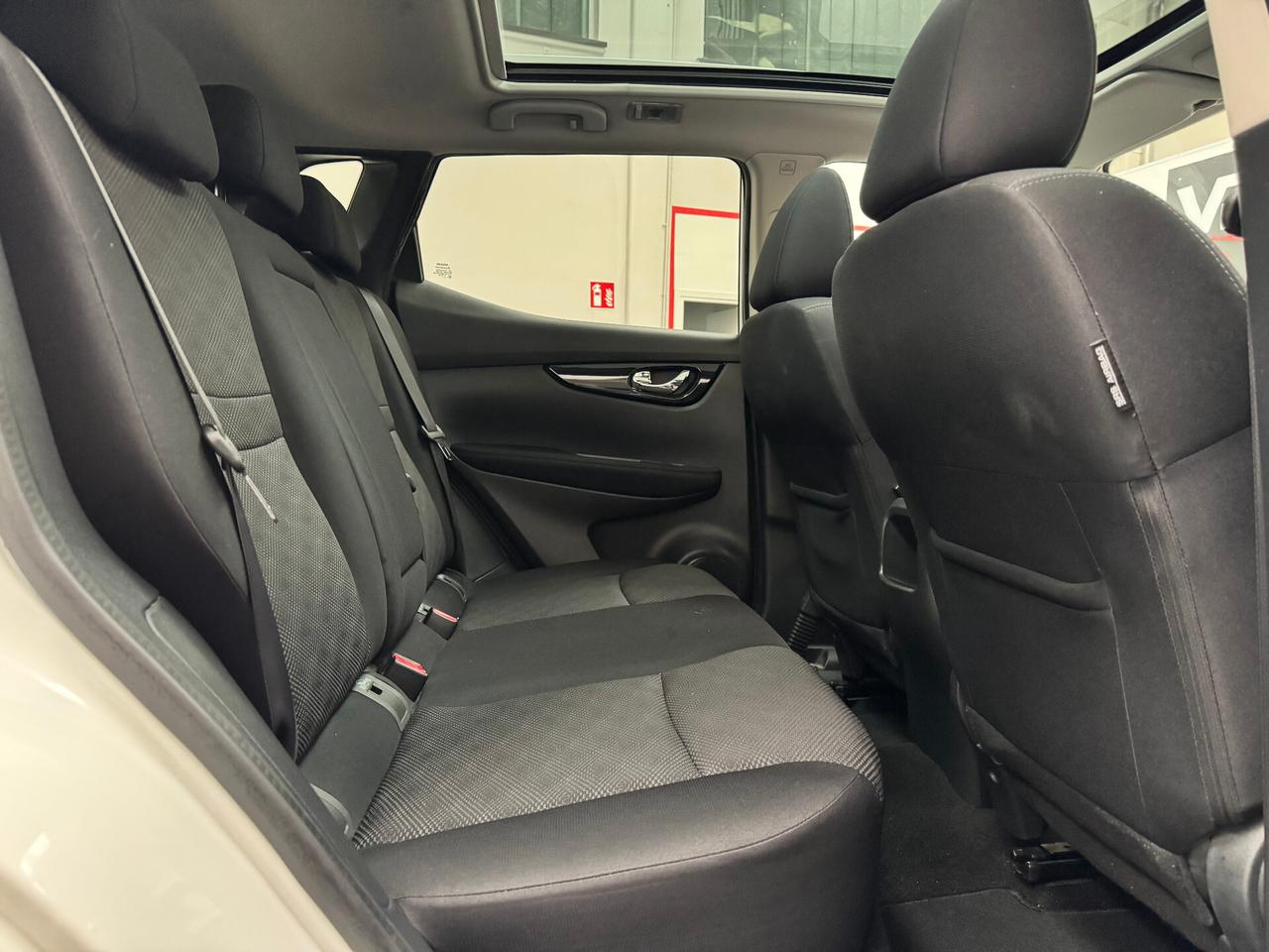 Nissan Qashqai 1.6 dci N-Connecta 2wd 130cv xtronic