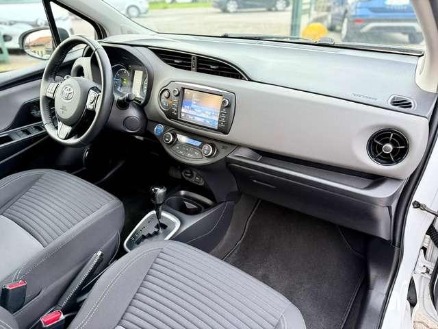 Toyota Yaris 5p 1.5h Cool