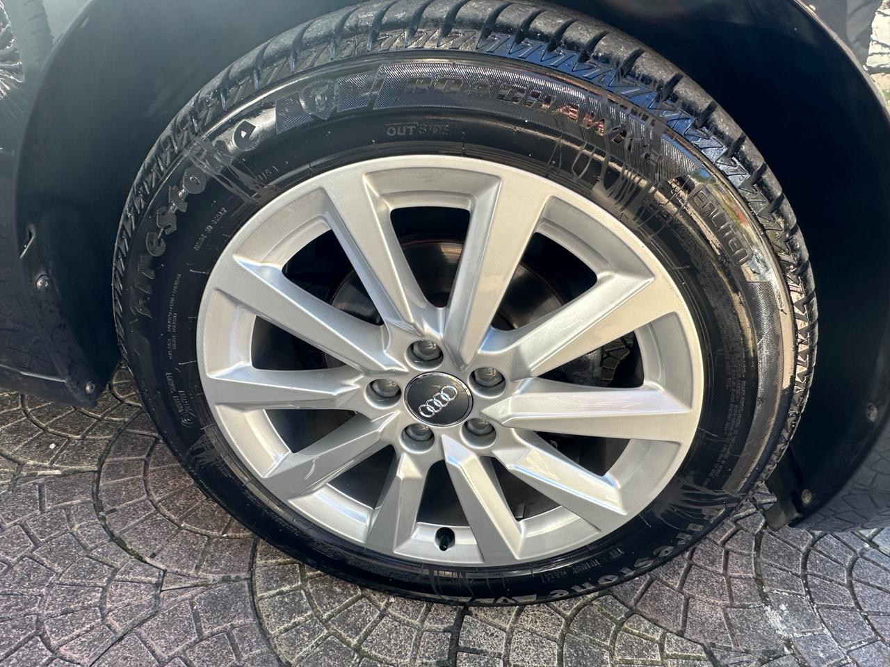 Audi A1 SPB 25 TFSI Admired 95 CV IDENTITY BLACK