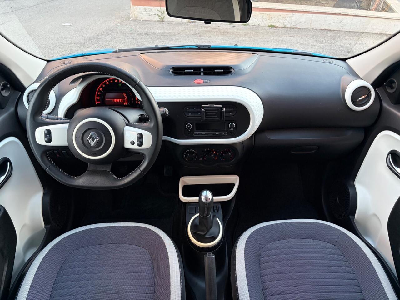 Renault Twingo 1.0 benz ideale per neopatentati