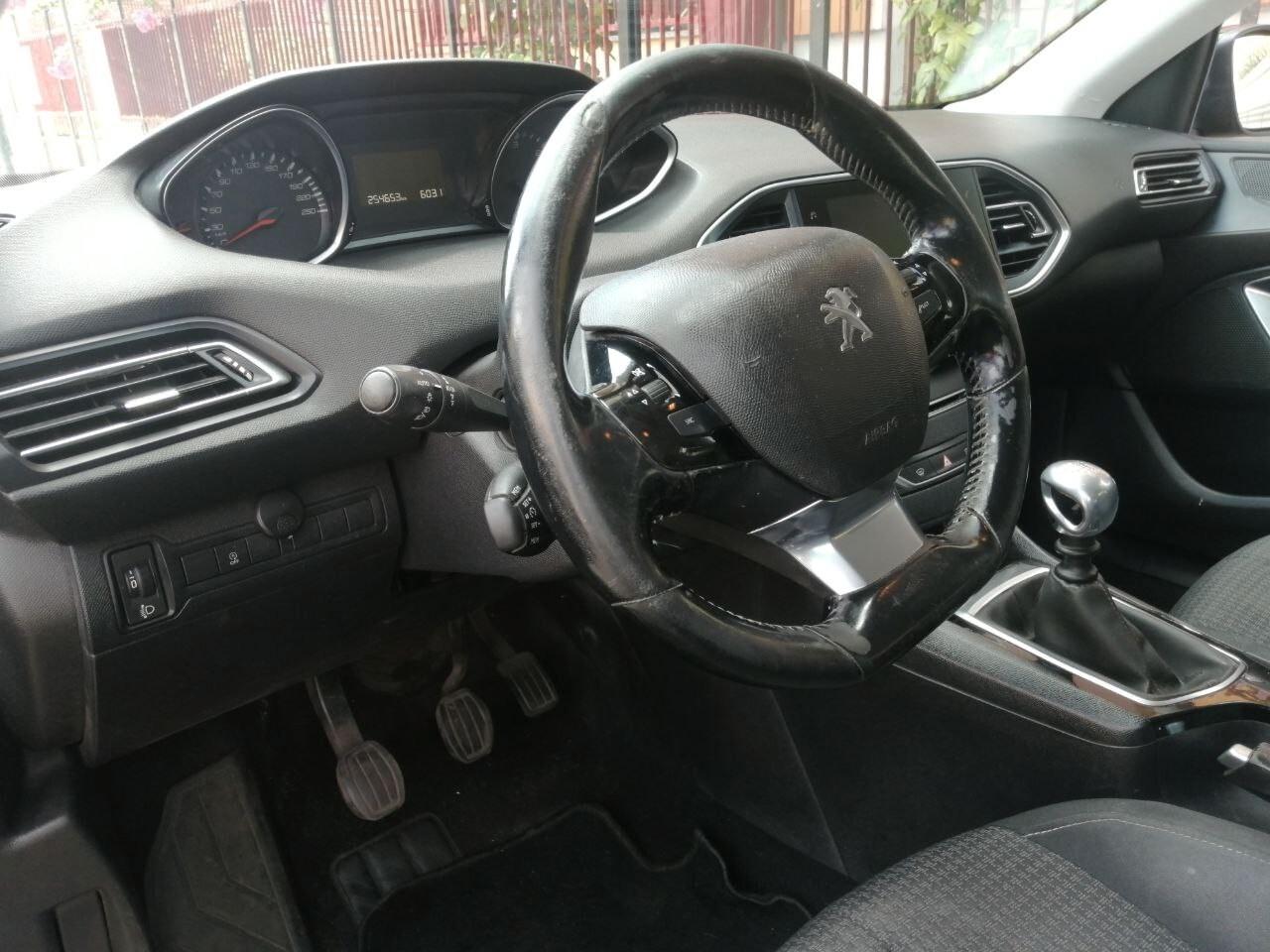 Peugeot 308 BlueHDi 130 S&S SW Business