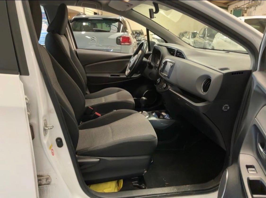 Toyota Yaris 1.5 Hybrid 5 porte Lounge
