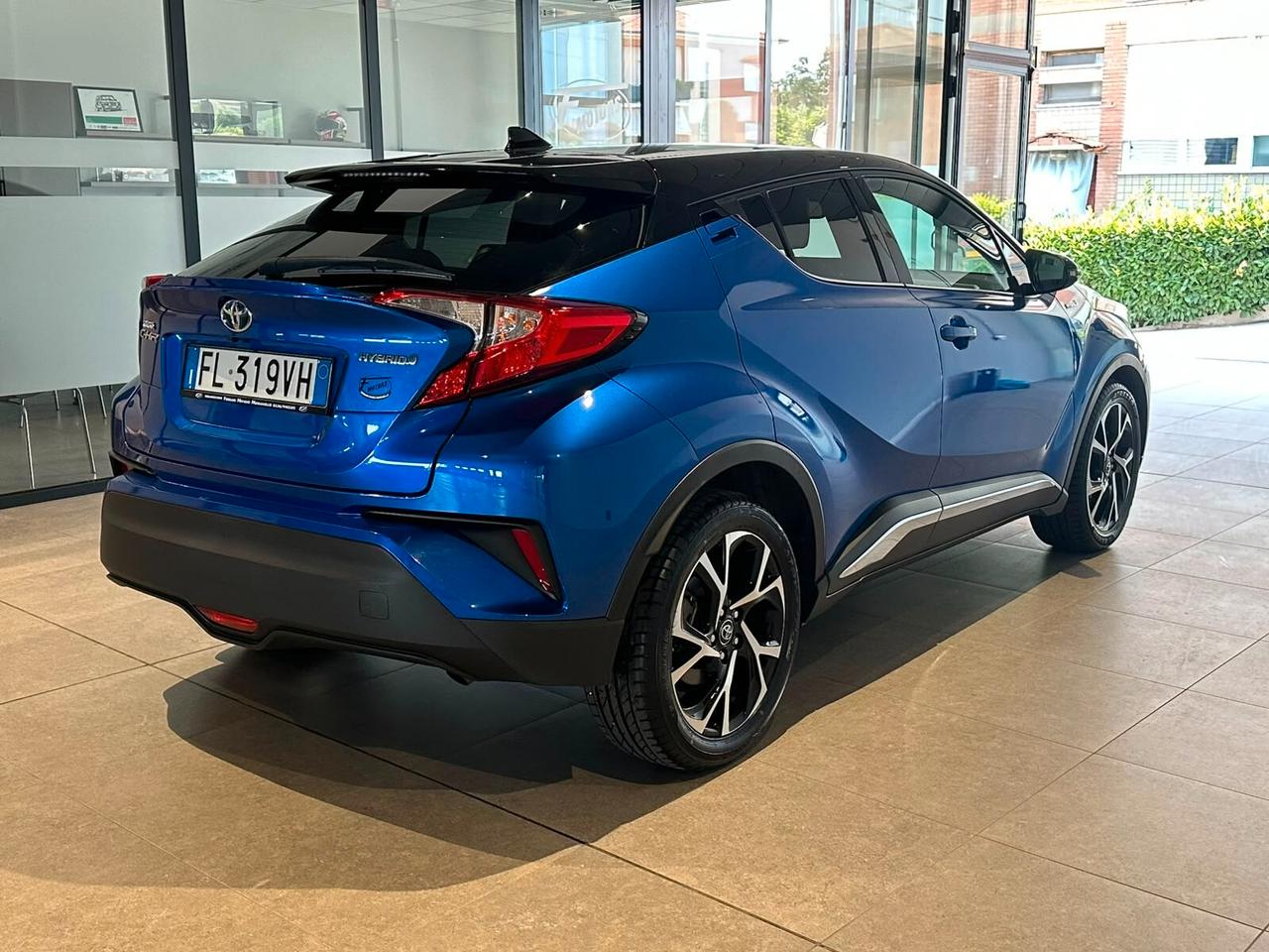 Toyota C-HR 1.8 Hybrid E-CVT Lounge