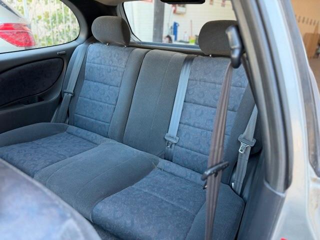 Toyota Corolla 1.6i 16V cat 3 porte Sol