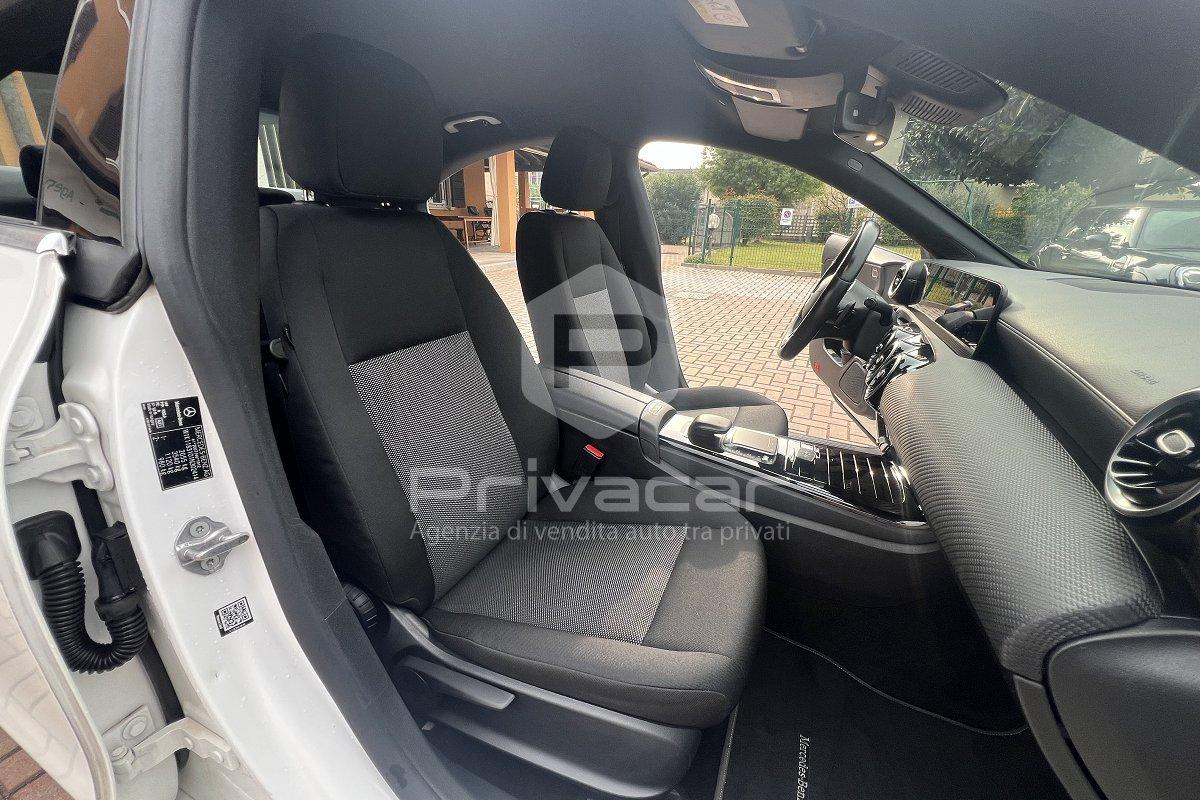 MERCEDES CLA 180 d Automatic Sport
