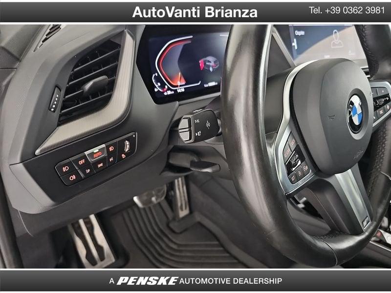 BMW Serie 1 118i 5p. Msport DOPPIO KIT CERCHI E GOMME