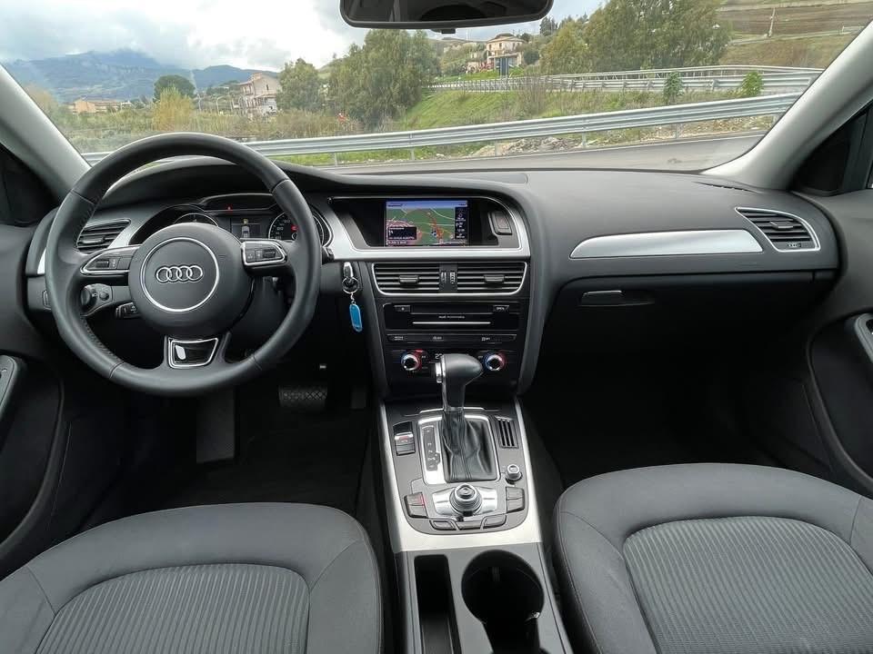 Audi A4 Avant 2.0 TDI 150 CV S-Line